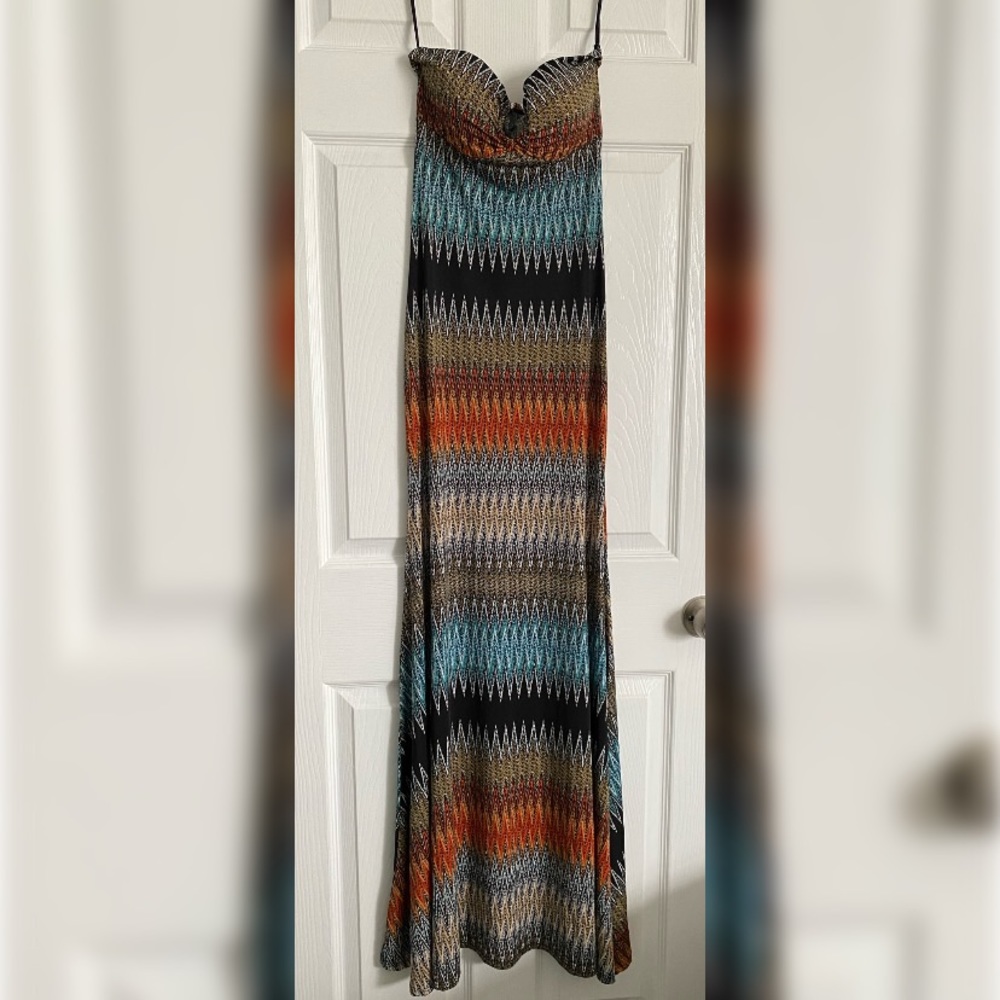 Maxi summer dress size small strapless